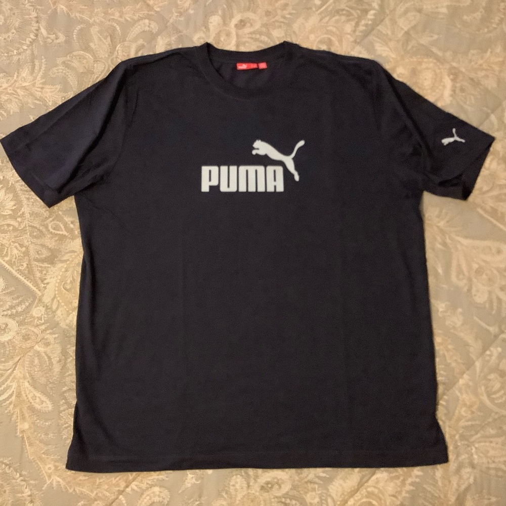 EUC Puma Short Sleeve Shirt Mens Sz XL Worn 1x